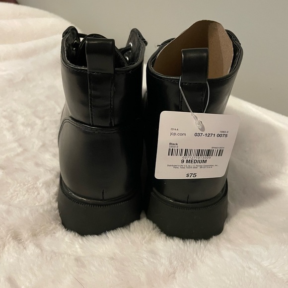 NWT Arizona Jean Co. women’s size 9M black ankle combat boots - Picture 5 of 7